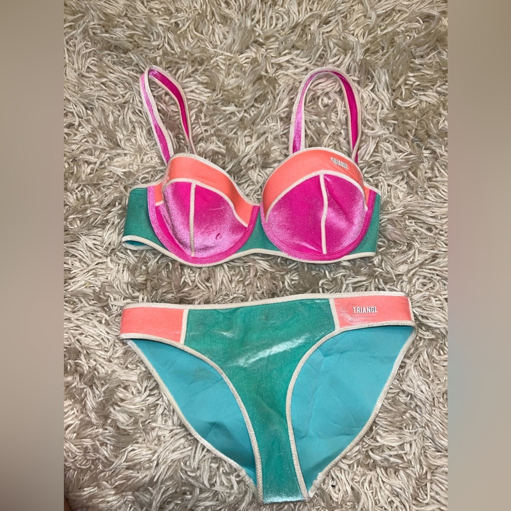 Triangl Swim Set
